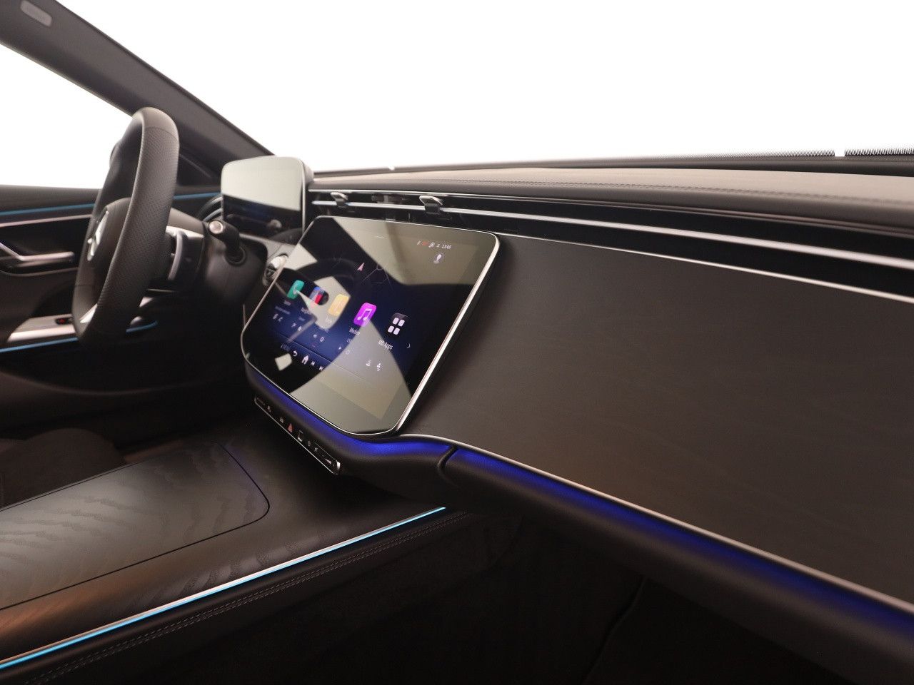 Mercedes-Benz E-Klasse – Bild 18
