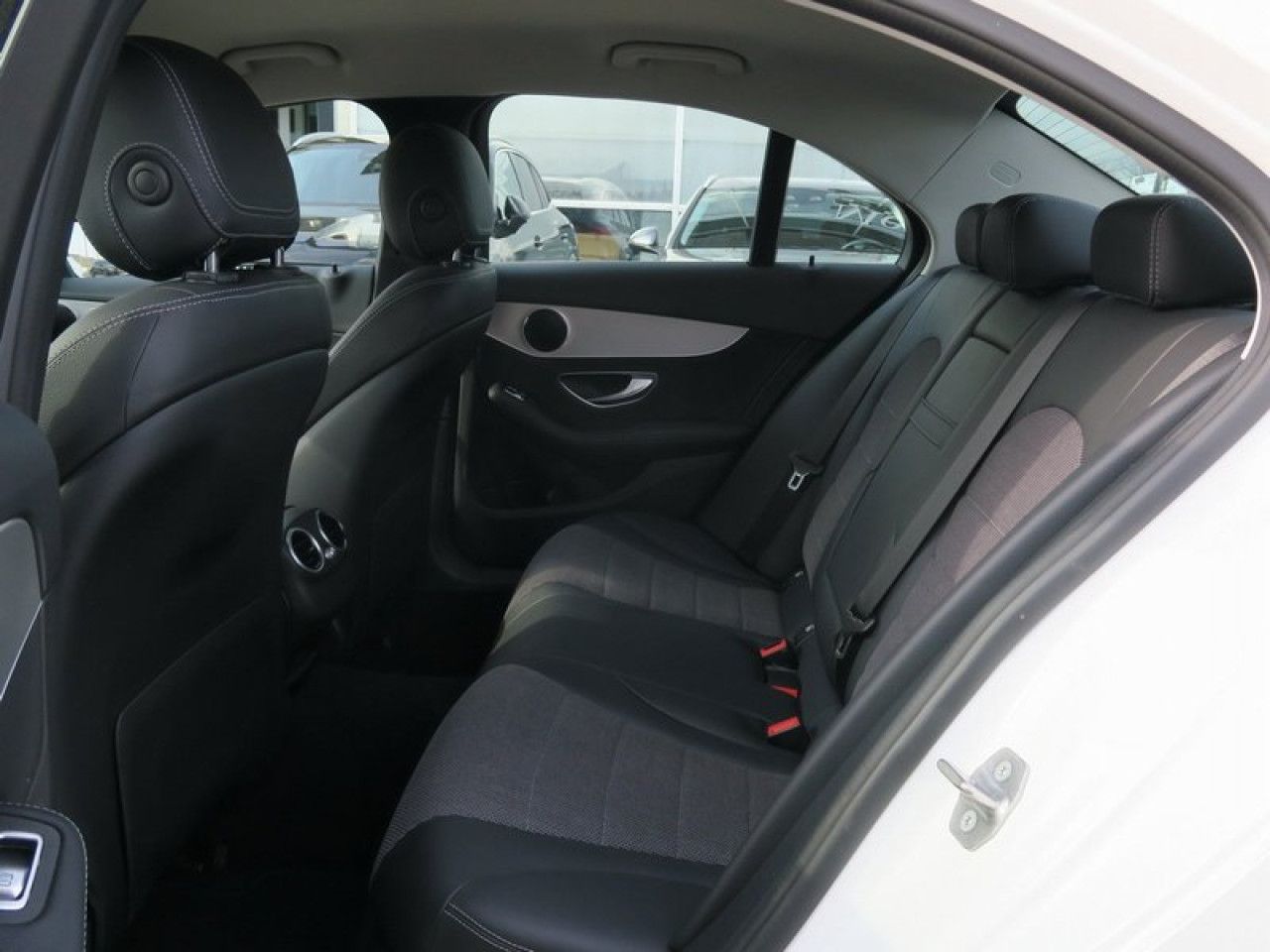 Fahrzeugbild 11 / 12