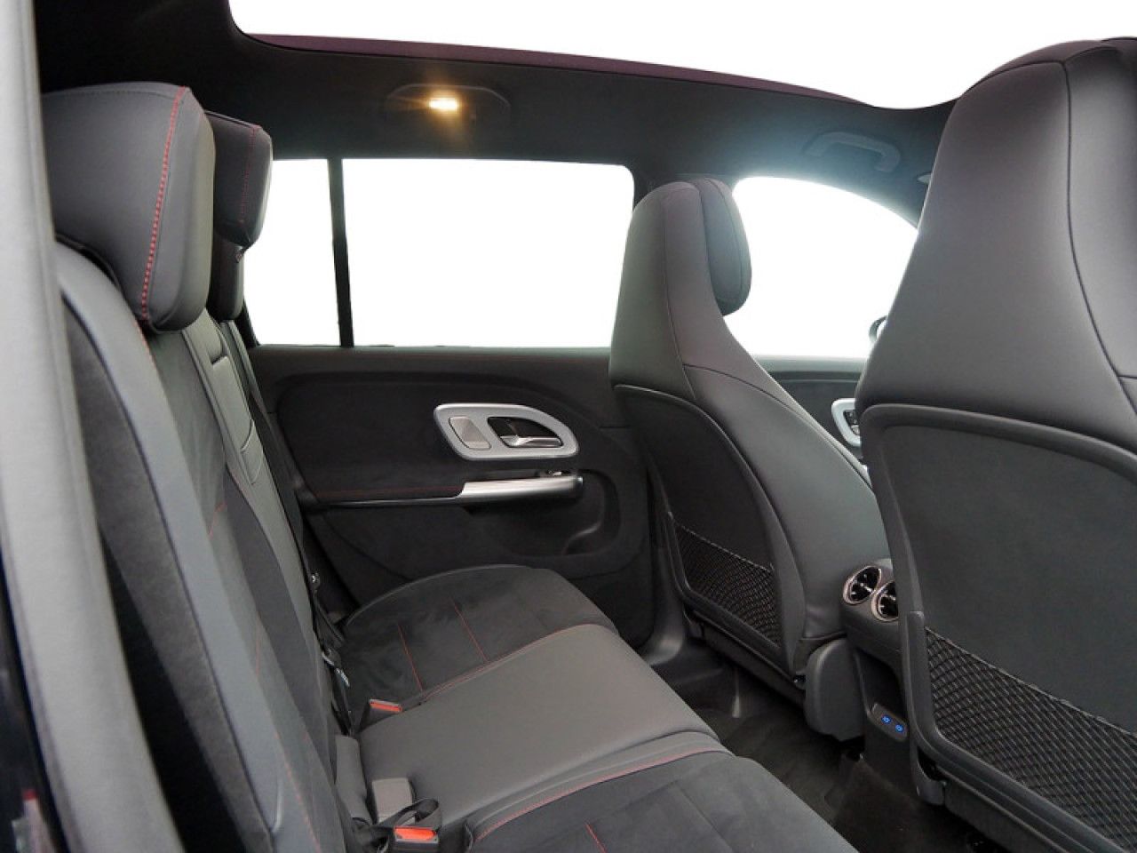 Mercedes-Benz GLB – Bild 6