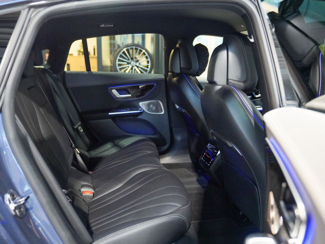Mercedes-Benz EQE – Bild 12