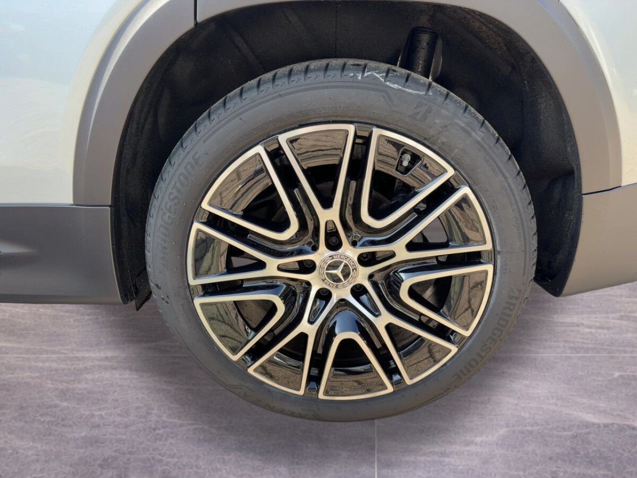 Mercedes-Benz GLB – Bild 11
