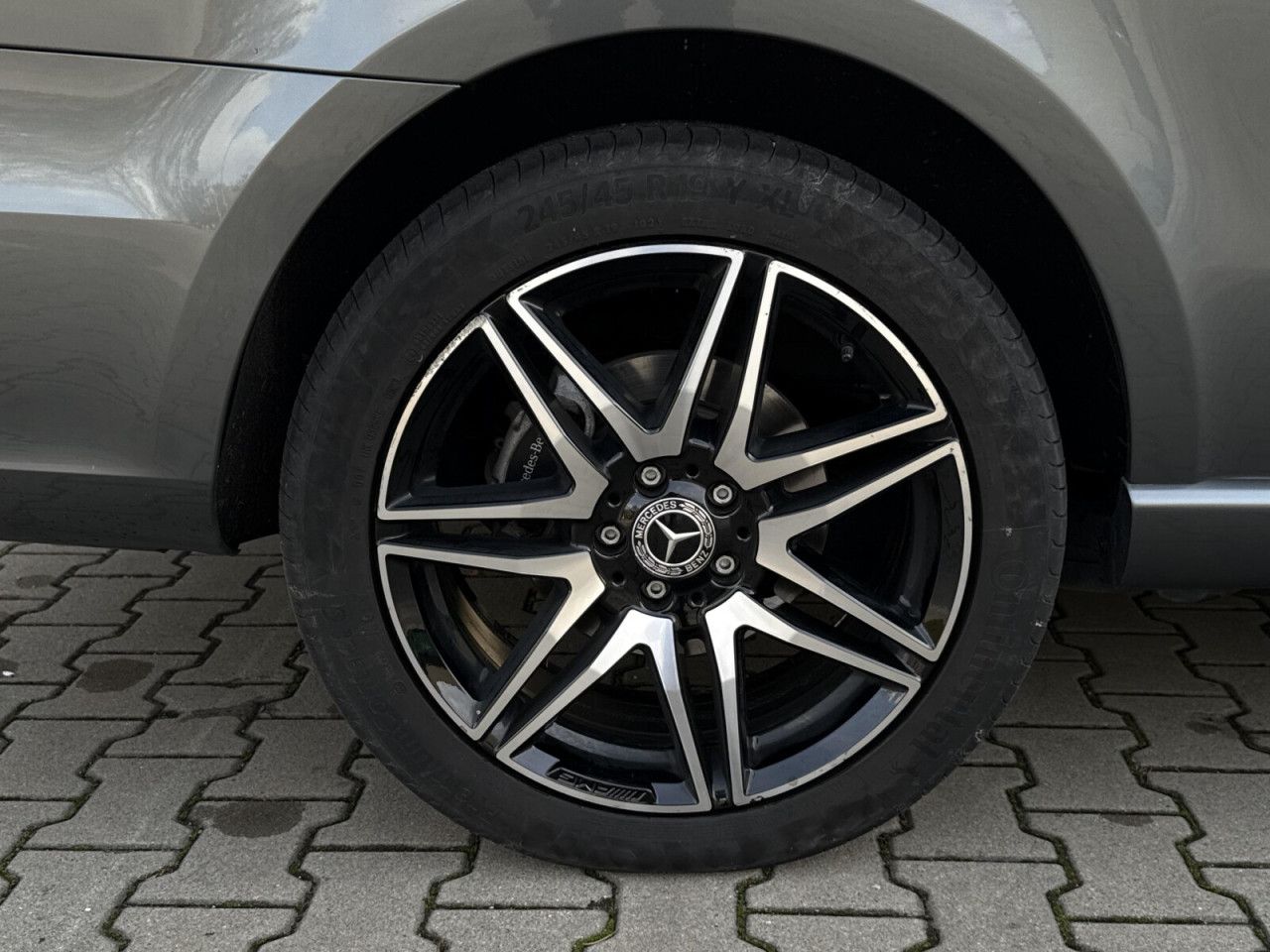 Zdjęcie pojazdu 23 / 24