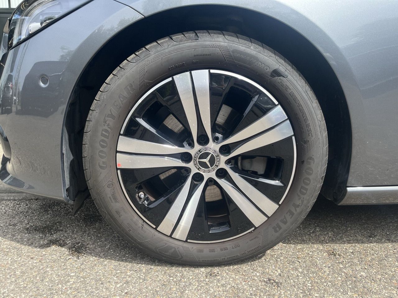 Mercedes-Benz C-Klasse – Bild 4