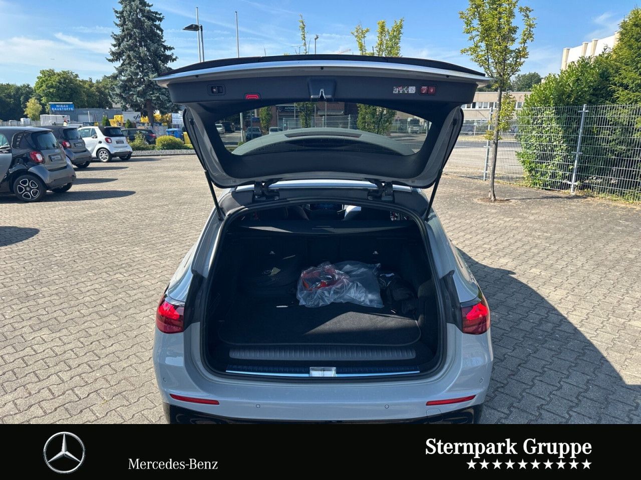 Mercedes-Benz E-Klasse – Bild 19