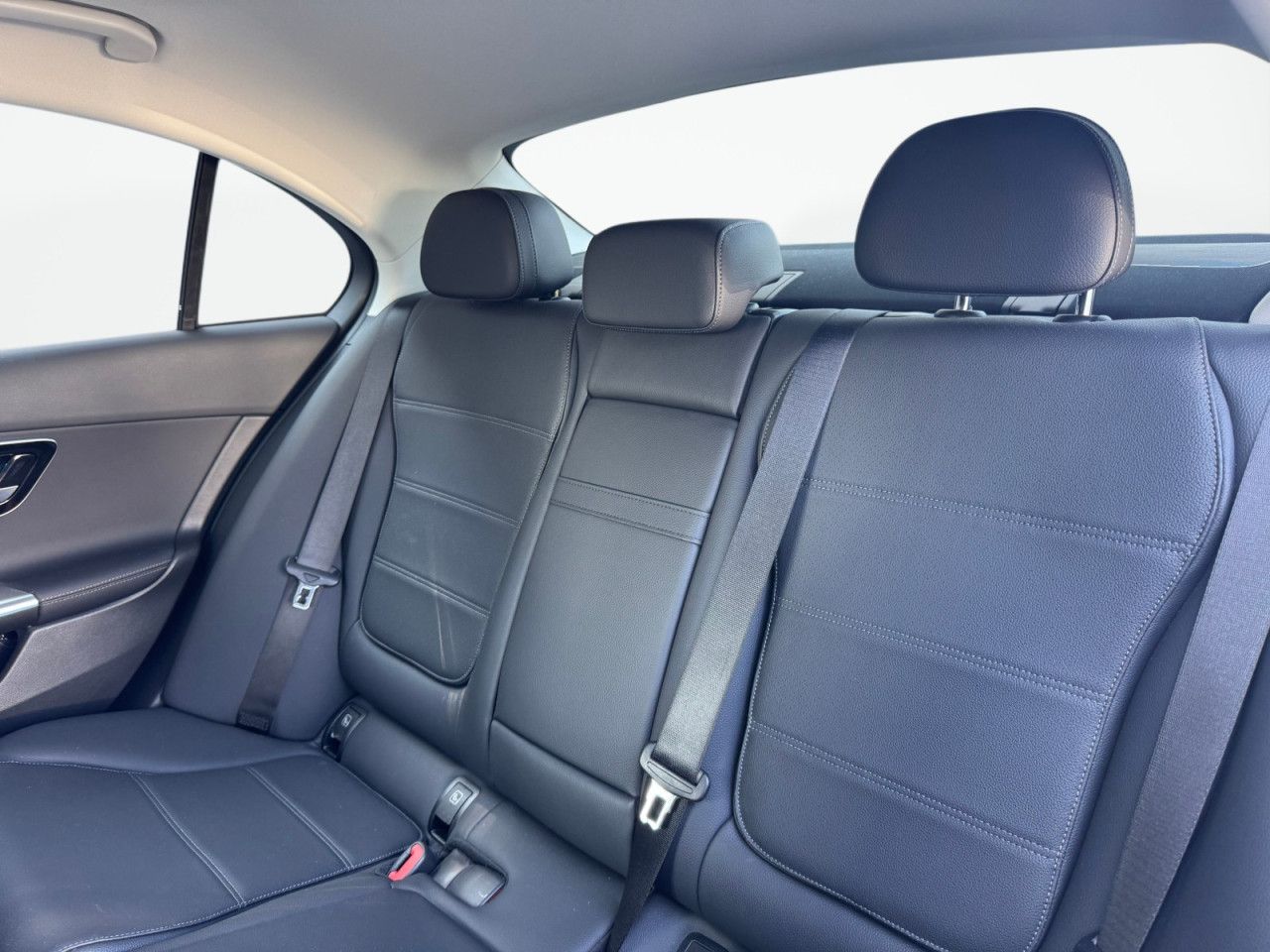 Zdjęcie pojazdu 11 / 25