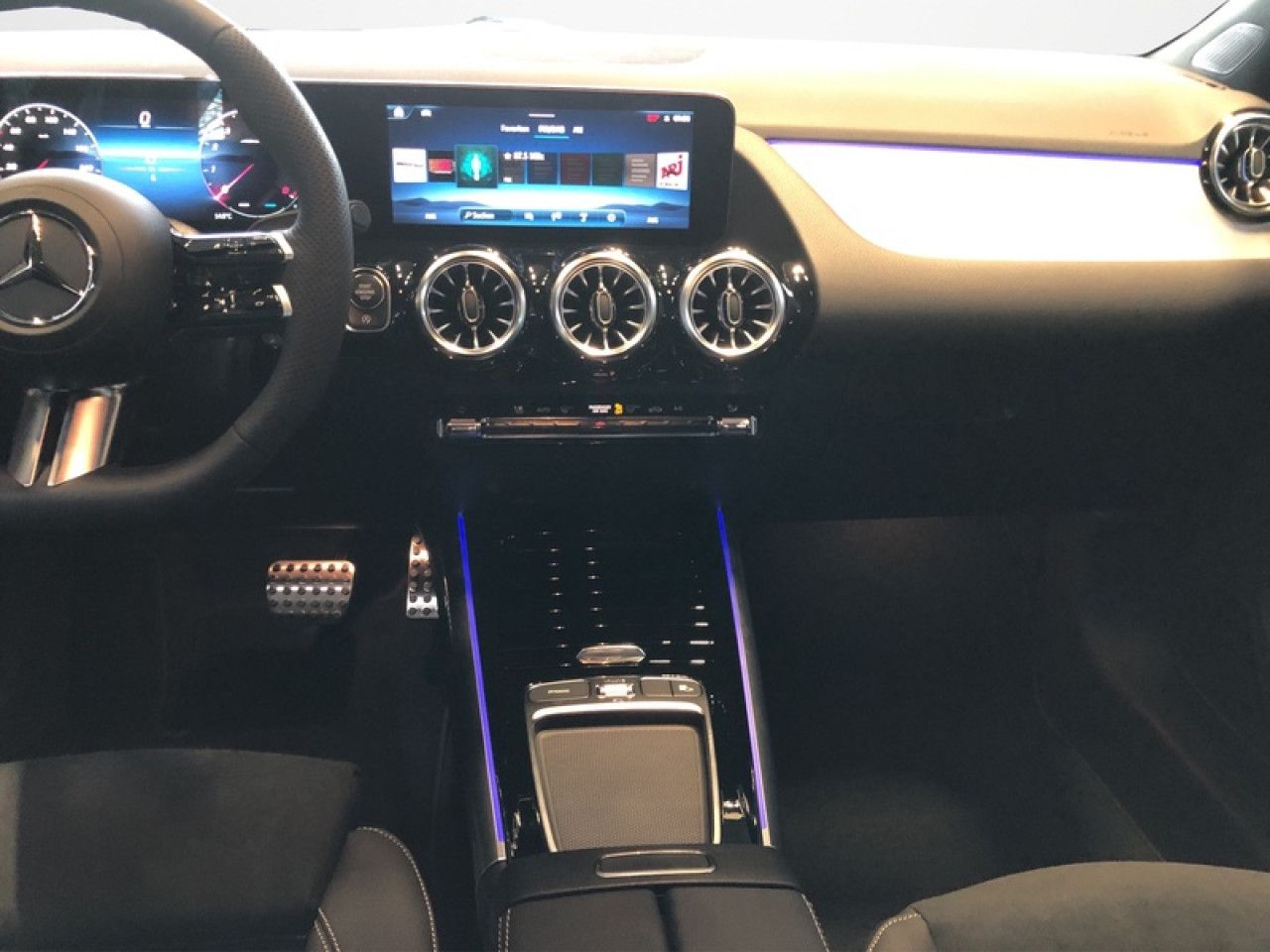 Fahrzeugbild 17 / 24