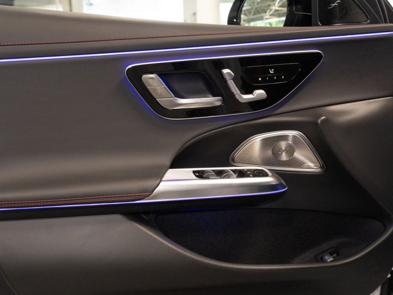 Mercedes-Benz E-Klasse – Bild 16