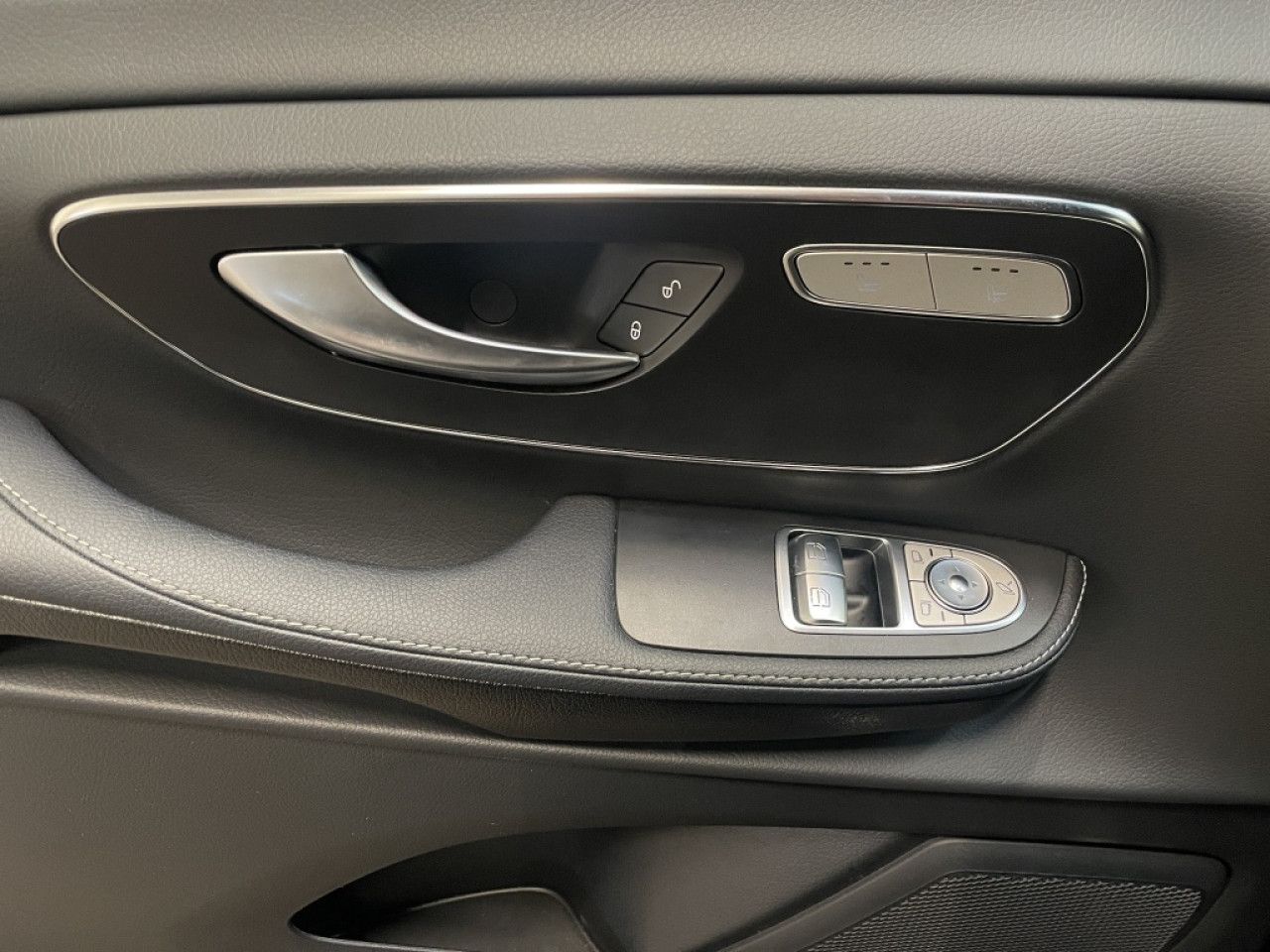 Fahrzeugbild 14 / 15