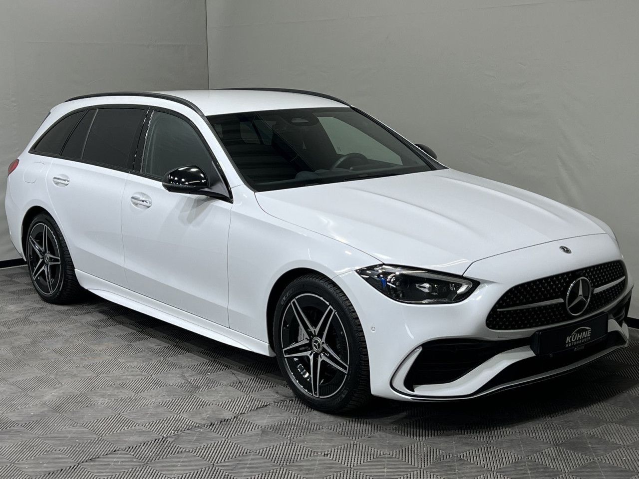 Mercedes-Benz C-Klasse – Bild 14