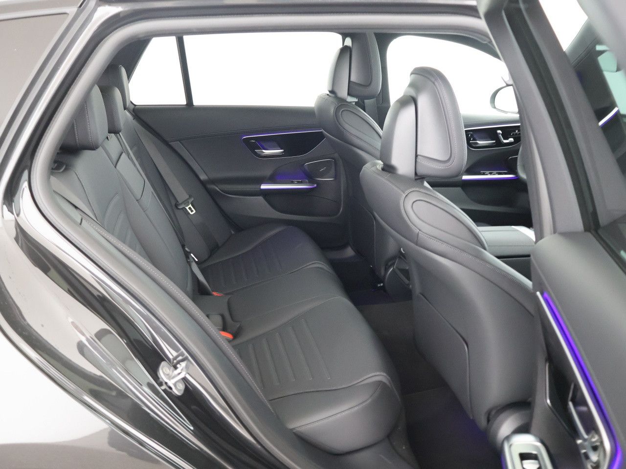 Mercedes-Benz C-Klasse – Bild 14