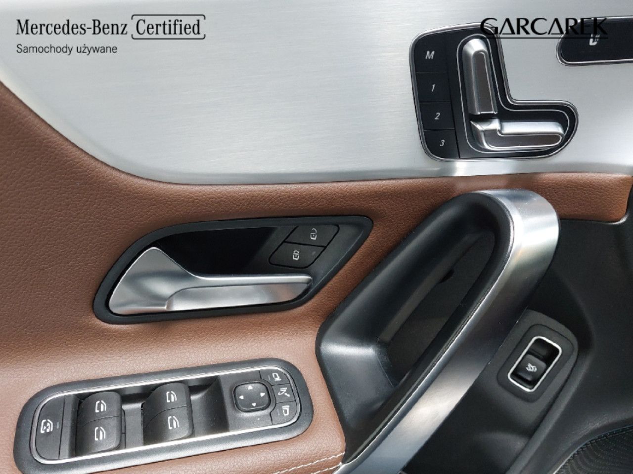 Zdjęcie pojazdu 20 / 22