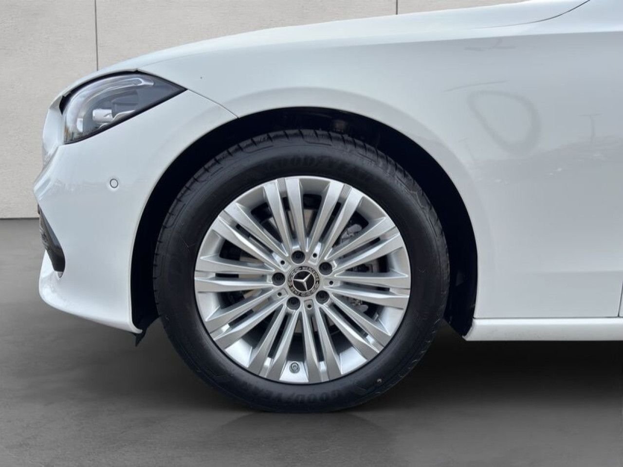 Mercedes-Benz C-Klasse – Bild 28