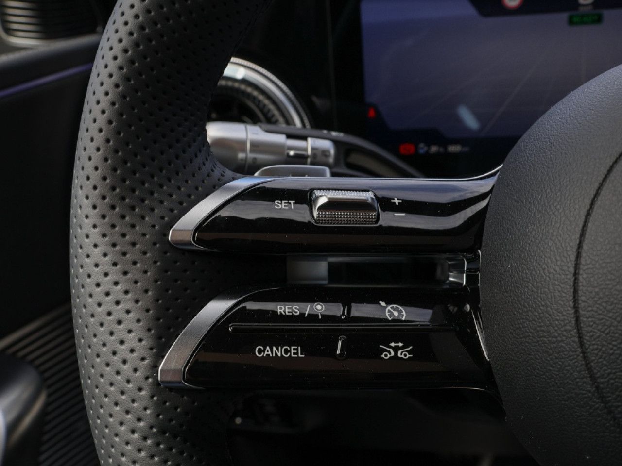 Mercedes-Benz GLC – Bild 16