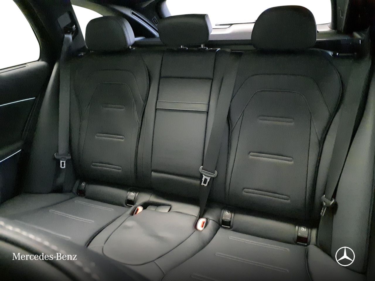 Mercedes-Benz E-Klasse – Bild 12