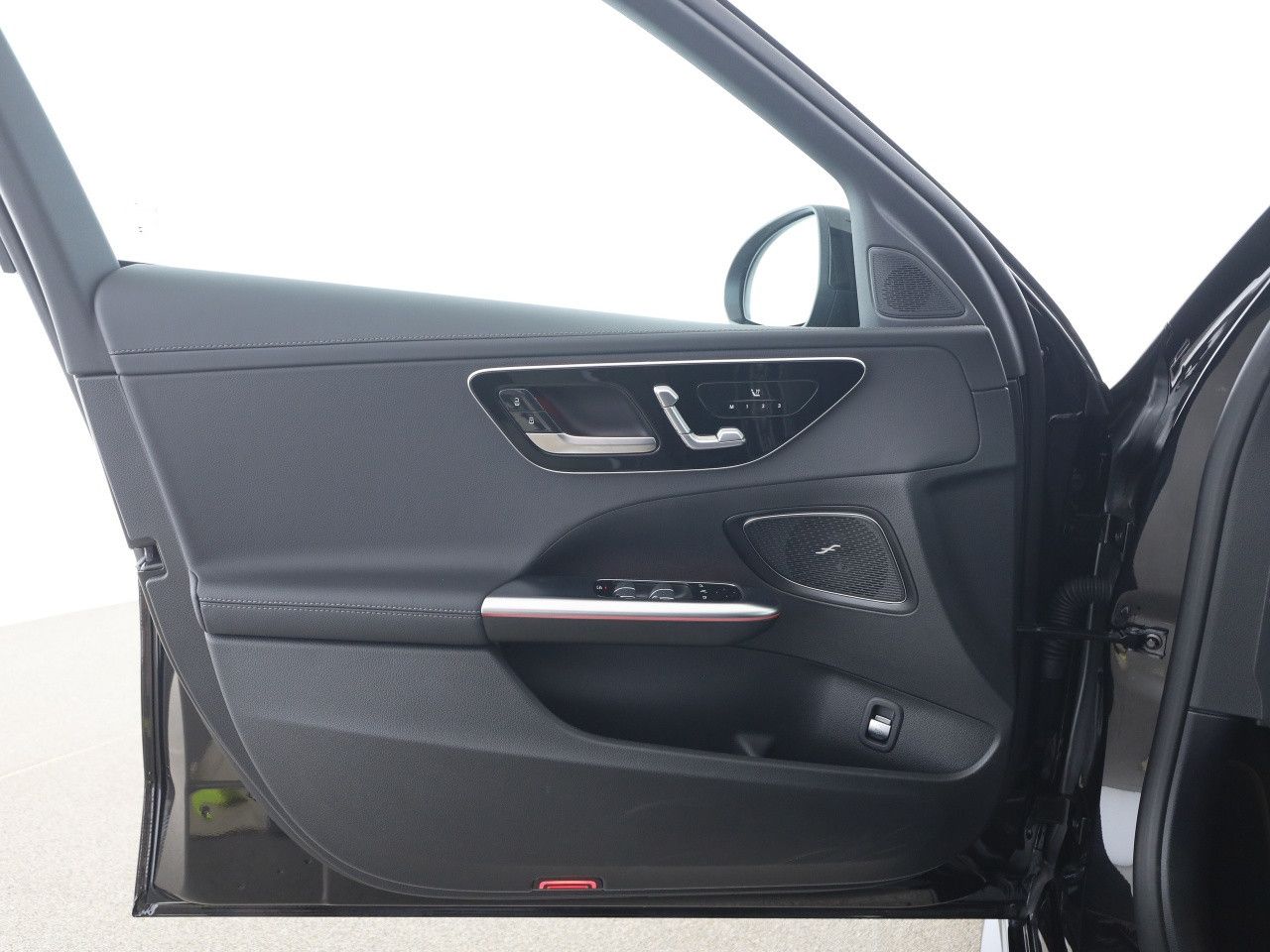 Mercedes-Benz C-Klasse – Bild 12