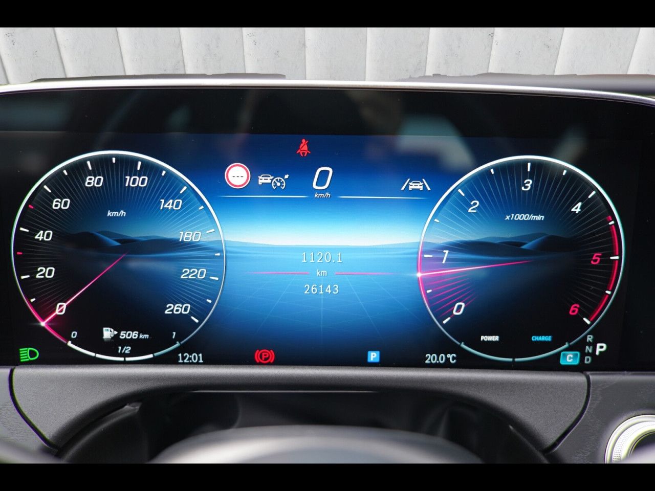 Mercedes-Benz E-Klasse – Bild 20