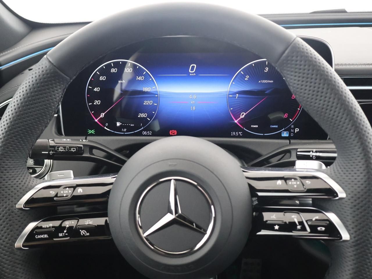 Mercedes-Benz E-Klasse – Bild 10