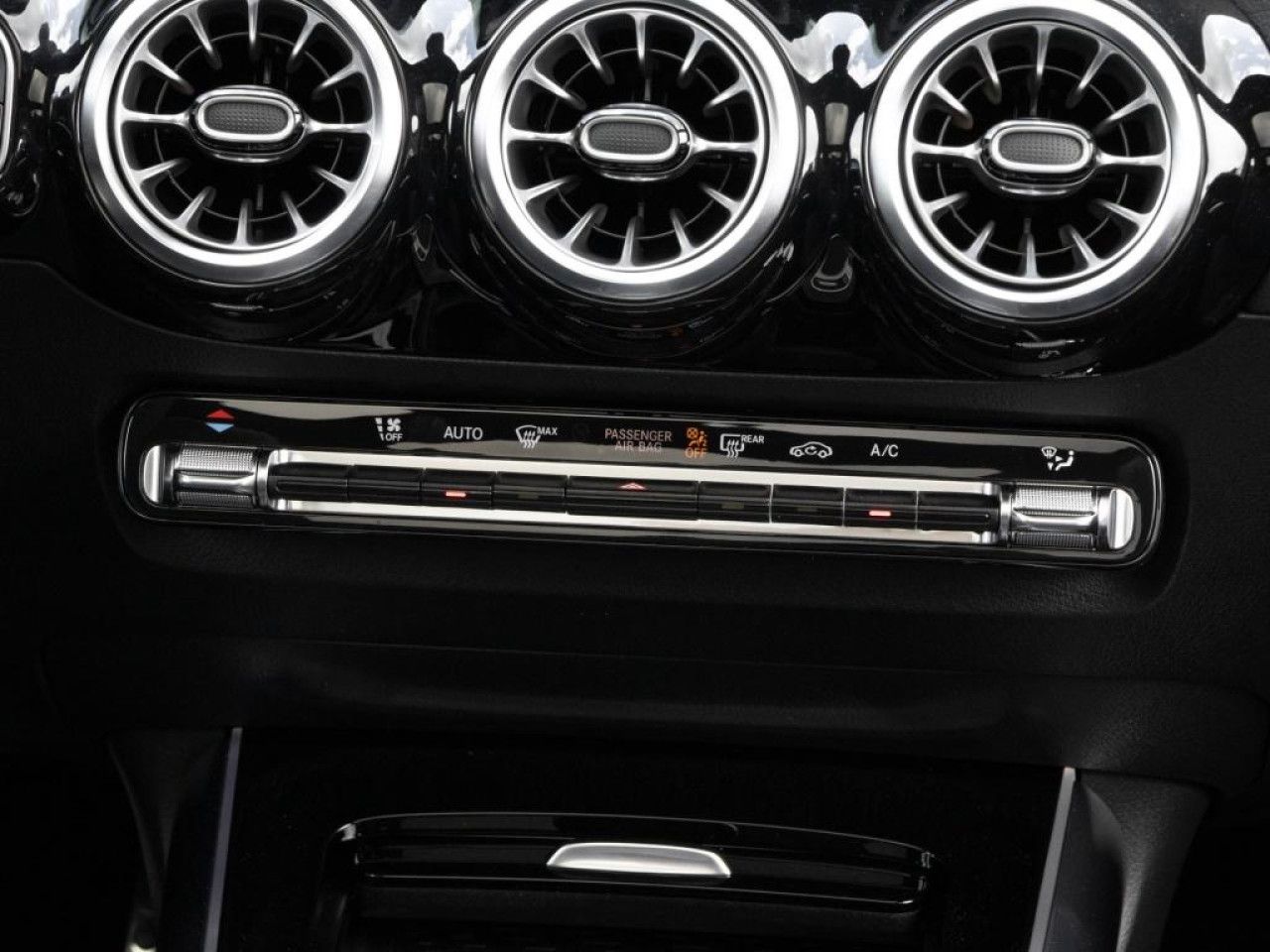 Mercedes-Benz GLA – Bild 10