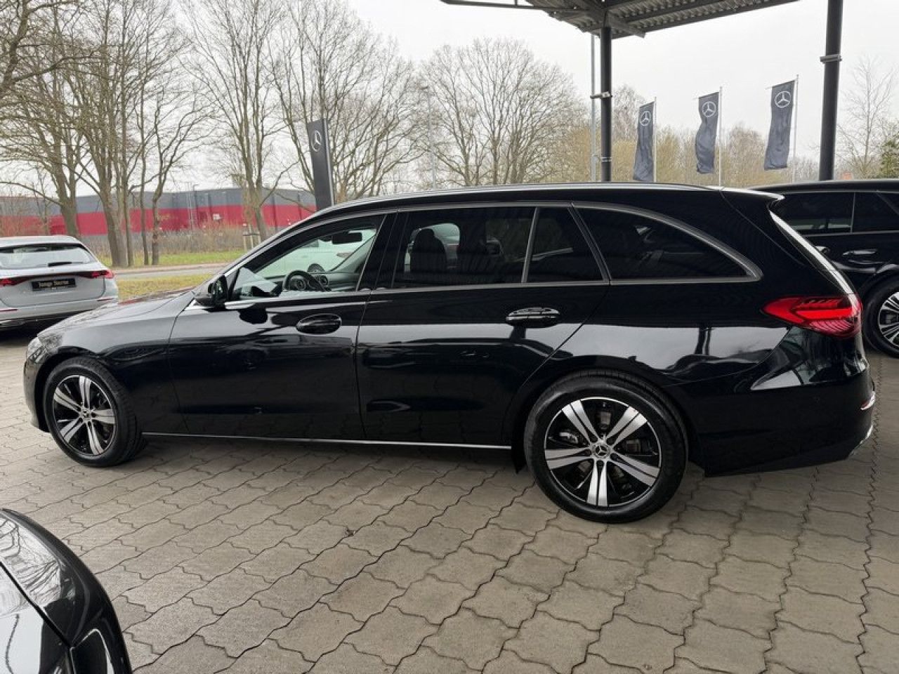 Fahrzeugbild 12 / 12