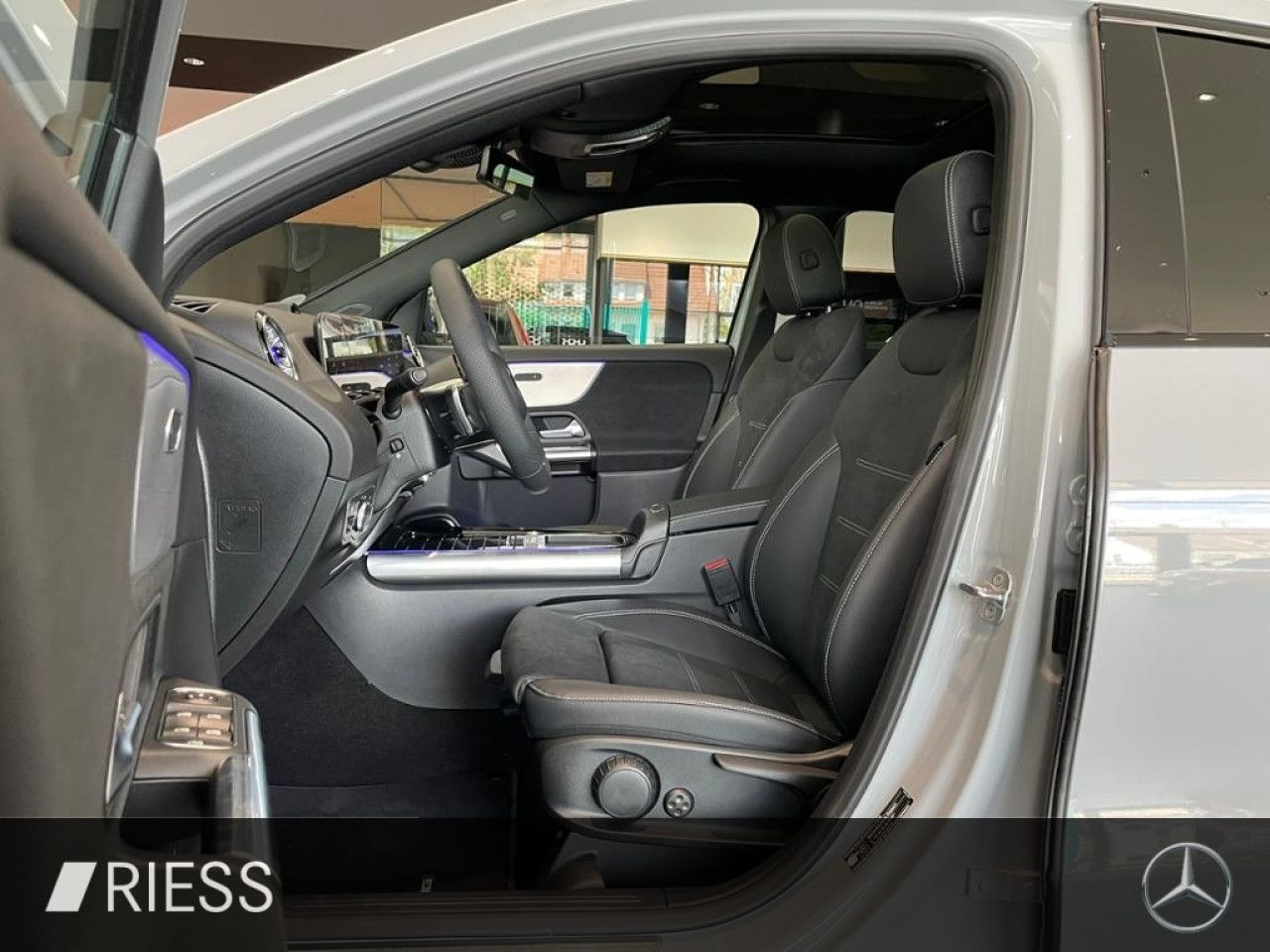 Mercedes-Benz GLA – Bild 2