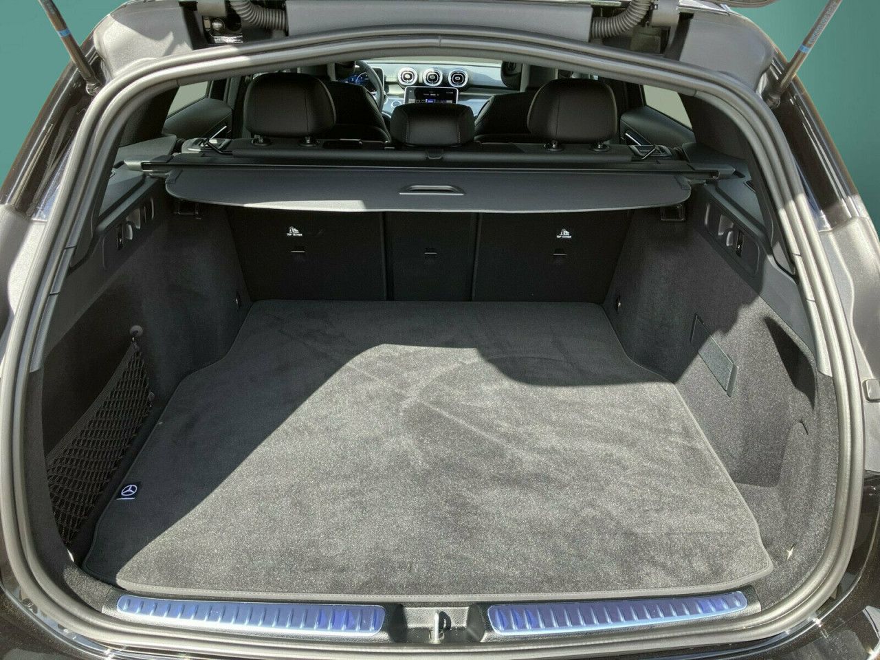 Mercedes-Benz C-Klasse – Bild 9
