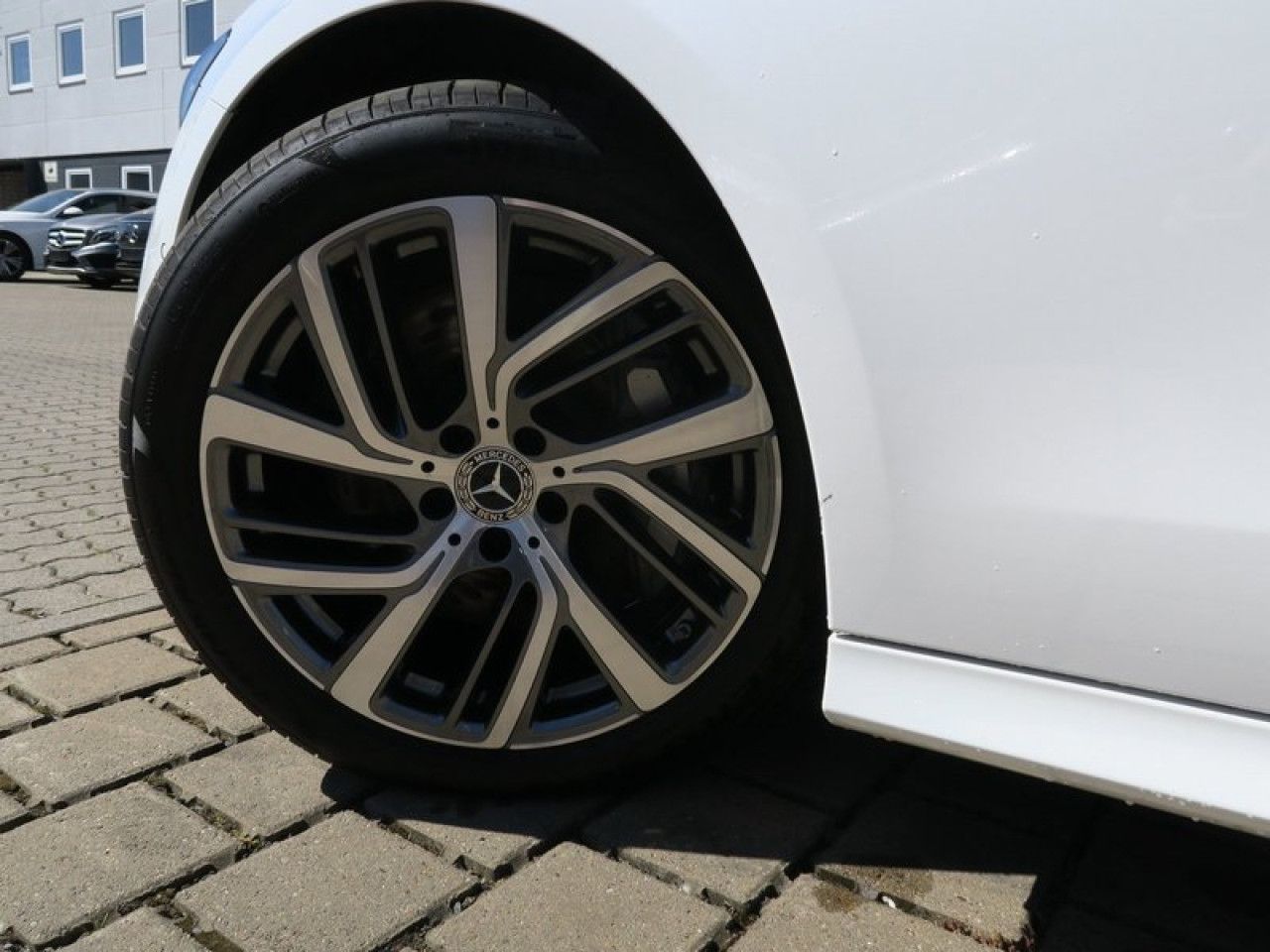 Mercedes-Benz E-Klasse – Bild 5