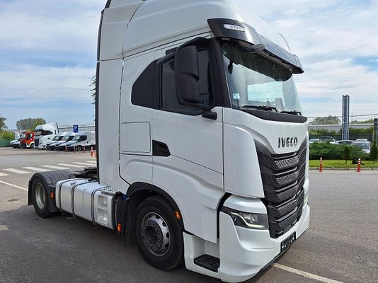 Immagine del veicolo 3 / 24