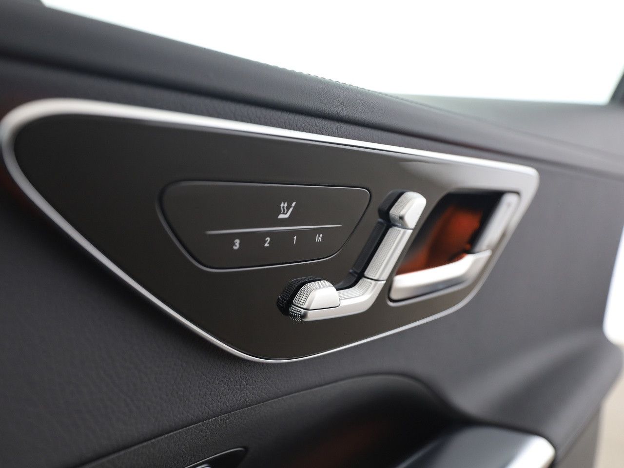 Mercedes-Benz C-Klasse – Bild 17