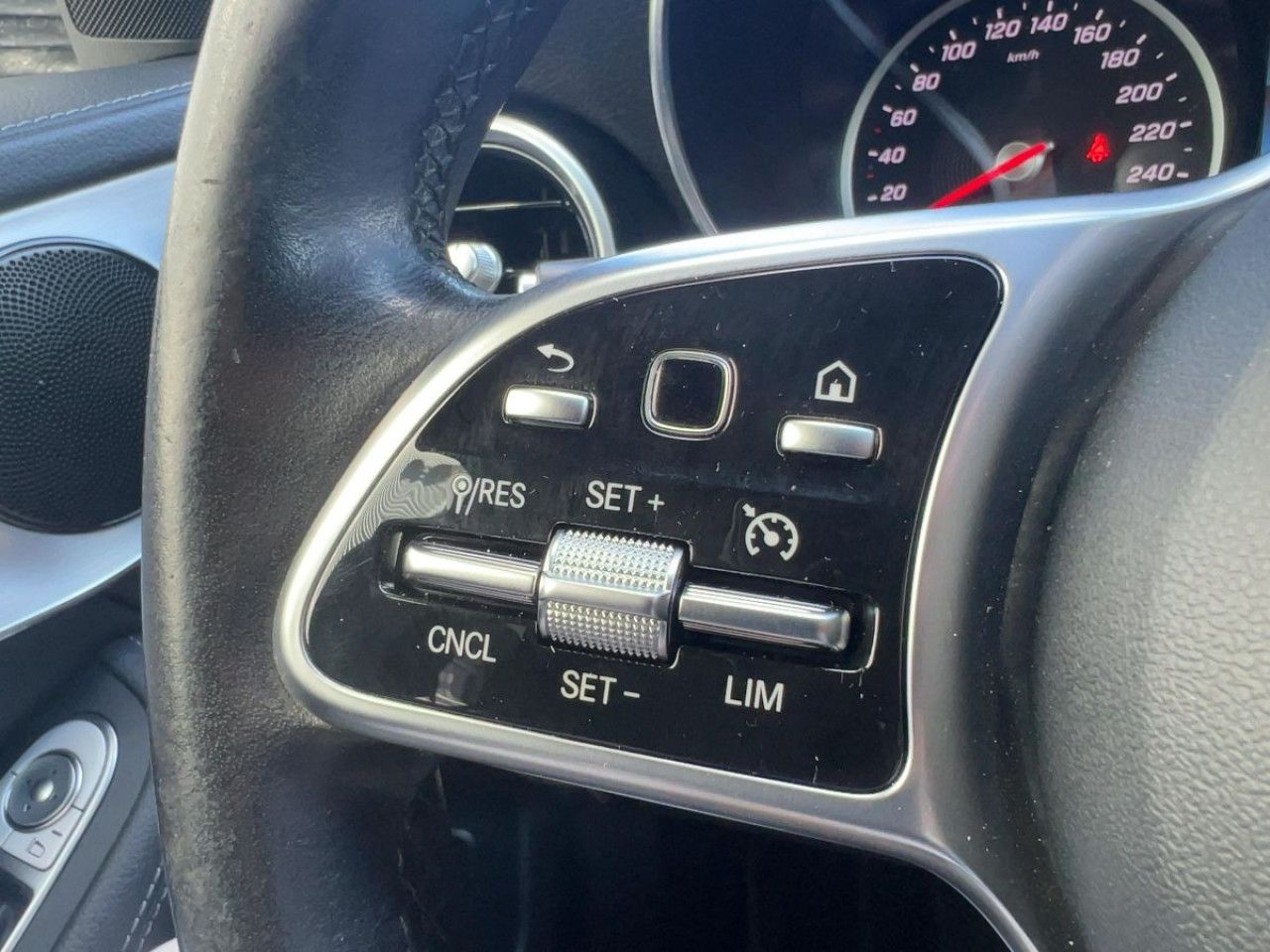 Fahrzeugbild 12 / 19