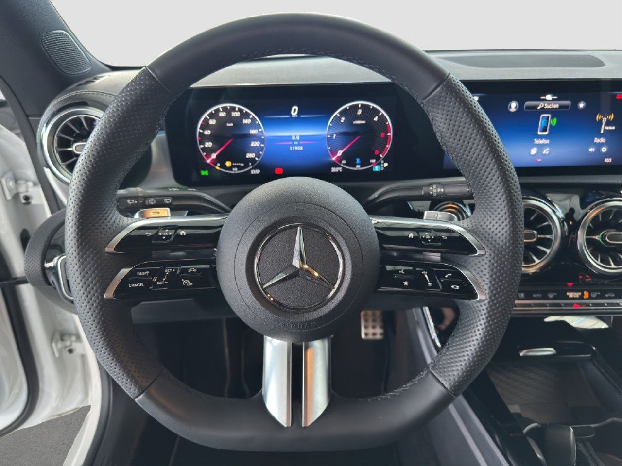 Mercedes-Benz CLA – Bild 8