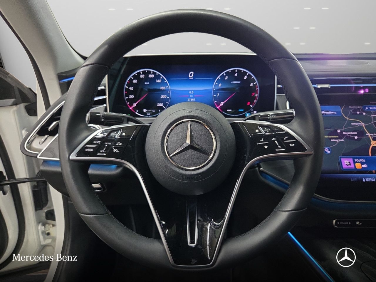 Mercedes-Benz E-Klasse – Bild 11