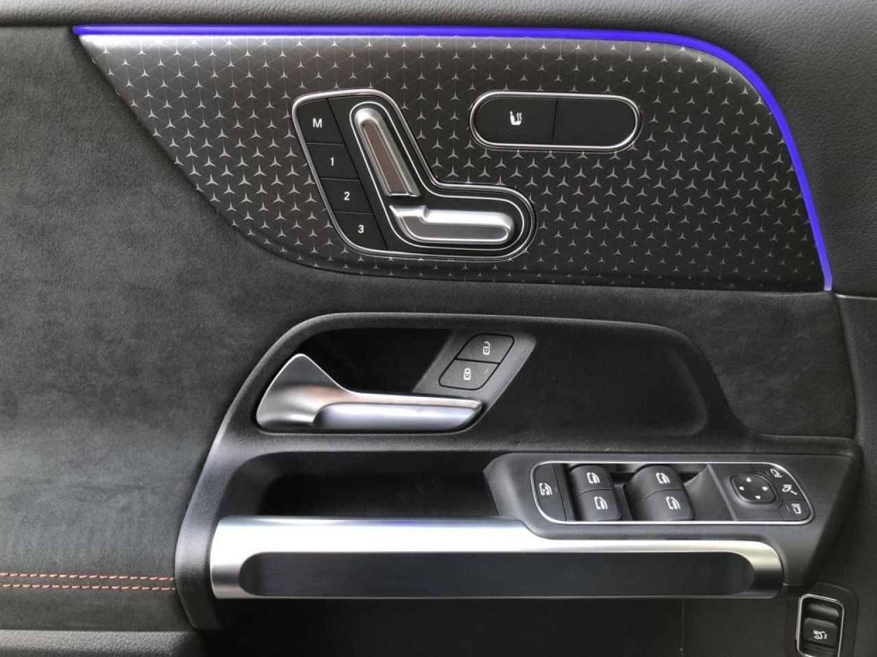 Mercedes-Benz GLB – Bild 15