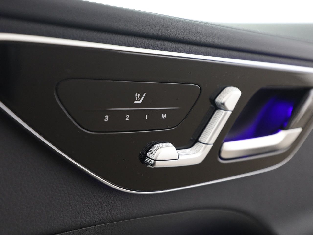 Mercedes-Benz C-Klasse – Bild 17