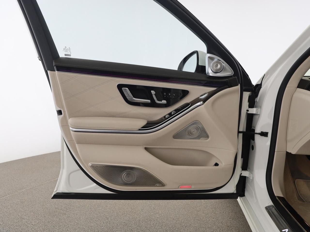 Mercedes-Benz S-Klasse – Bild 17