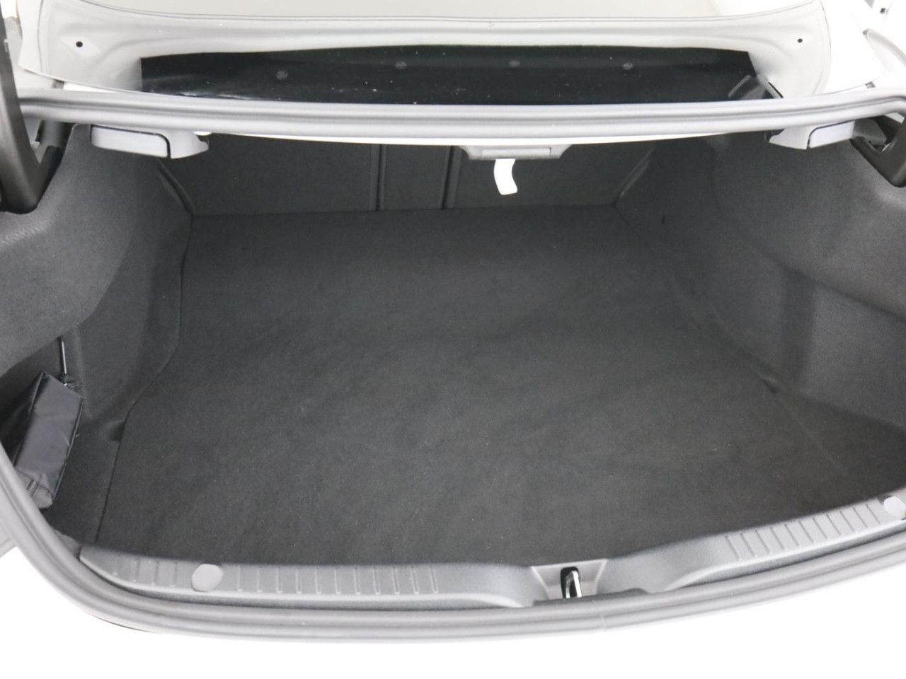 Fahrzeugbild 23 / 26