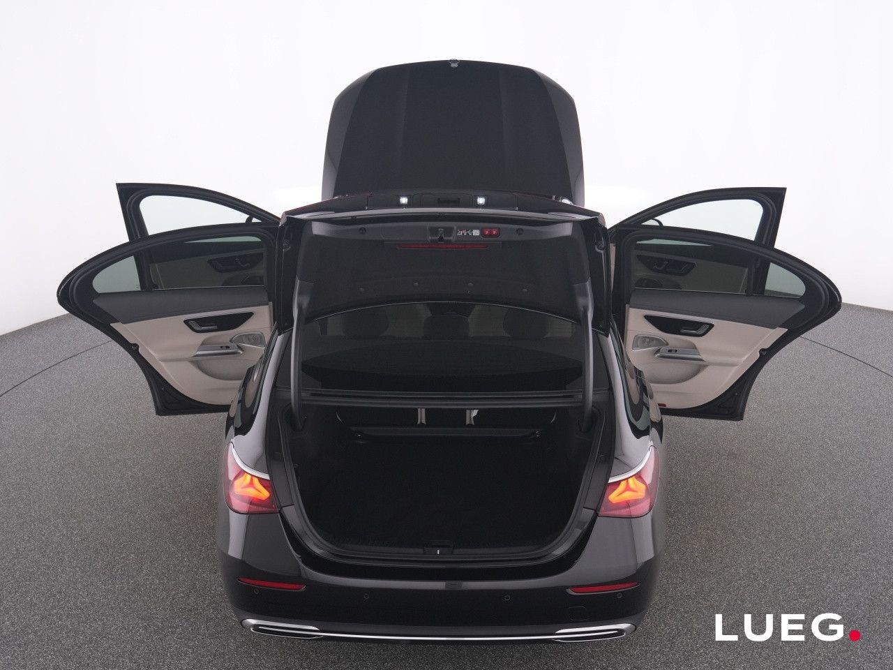 Mercedes-Benz E-Klasse – Bild 13