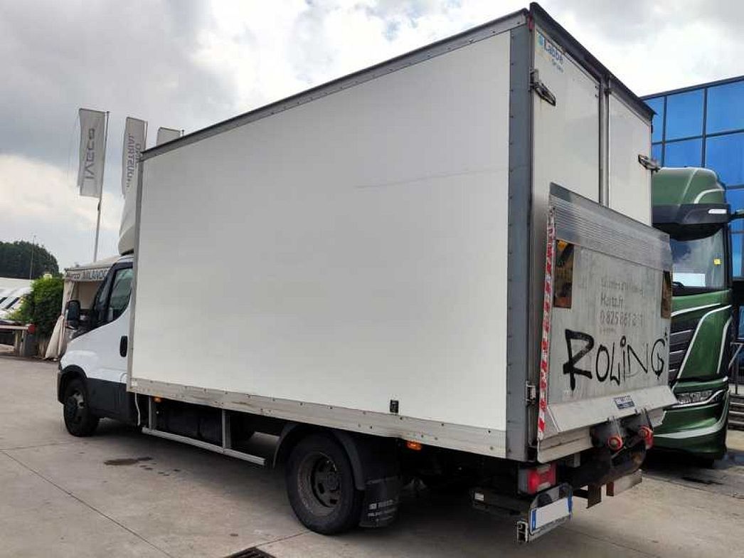 IVECO | 35C16 FURGONE CON SPONDA