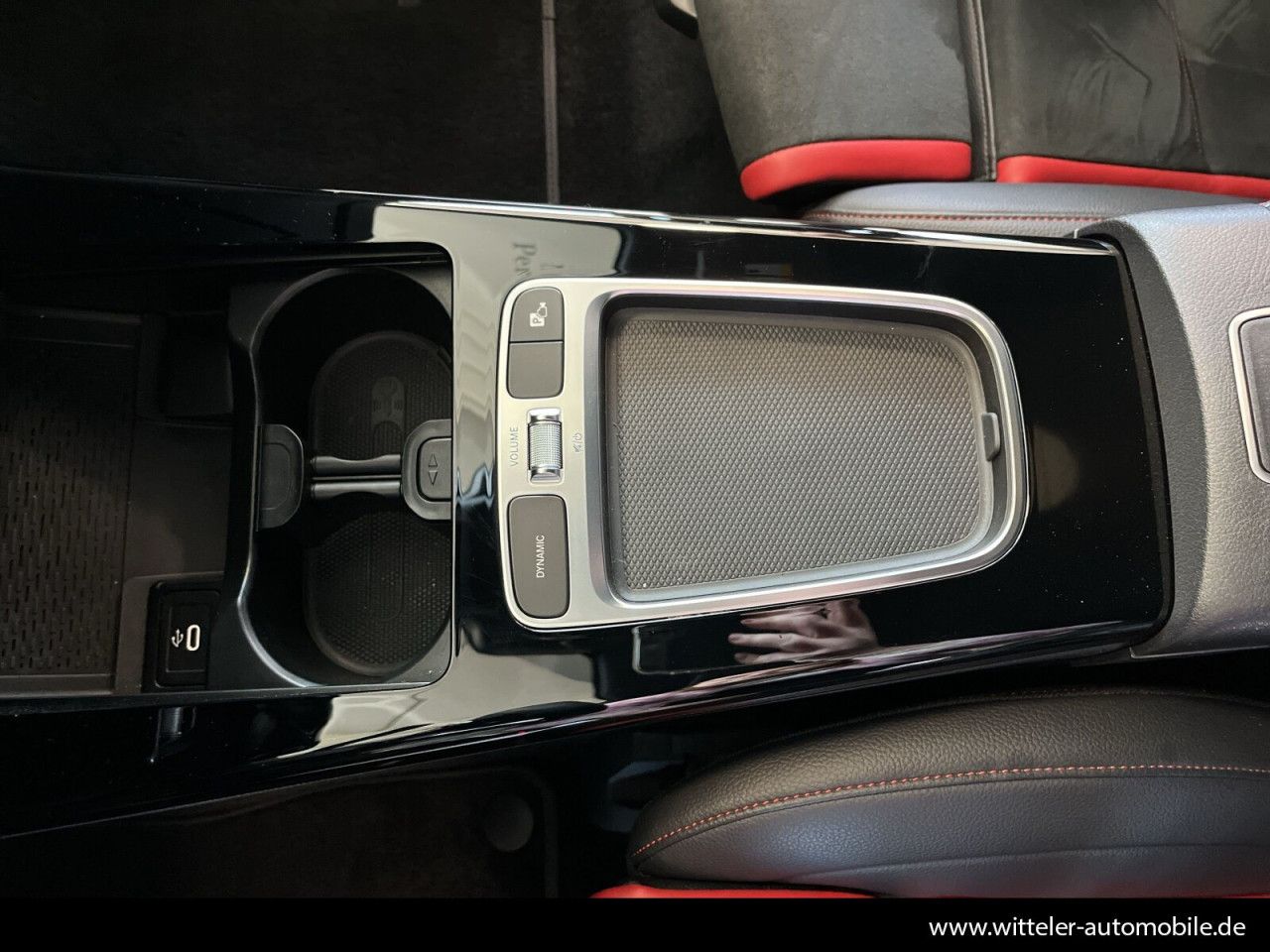 Fahrzeugbild 25 / 29