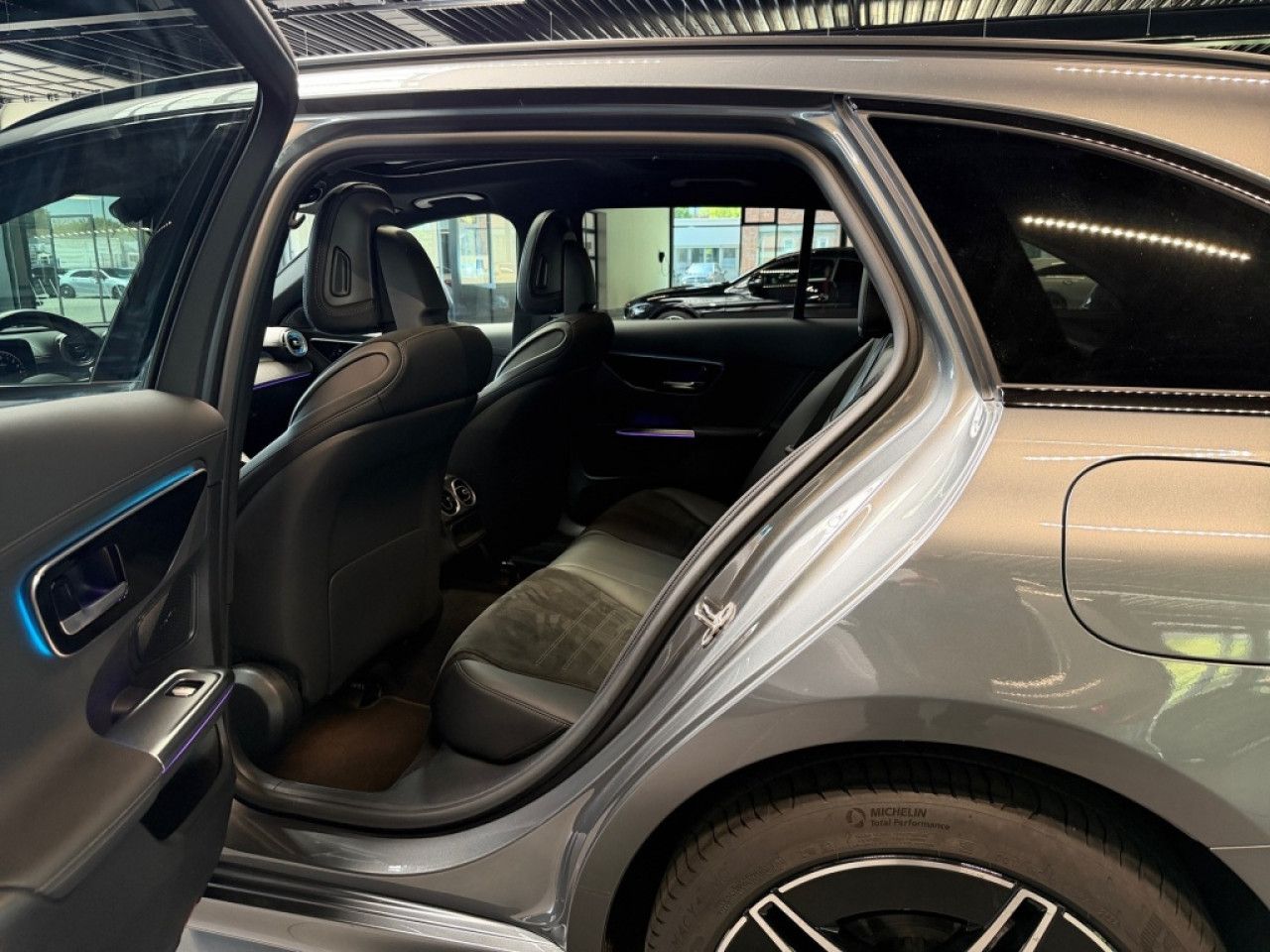 Mercedes-Benz C-Klasse – Bild 20