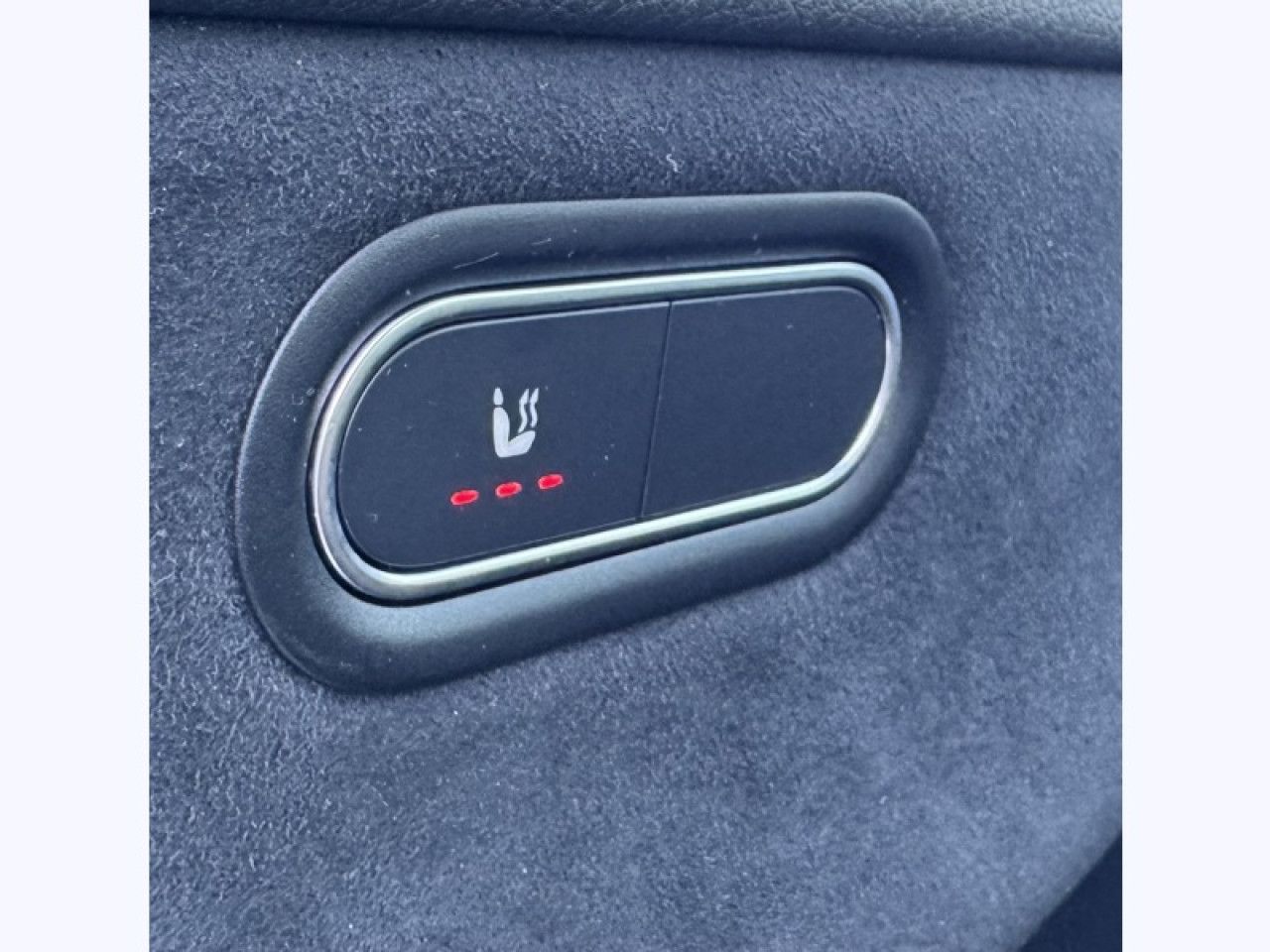 Photo du v&eacute;hicule 13 / 18