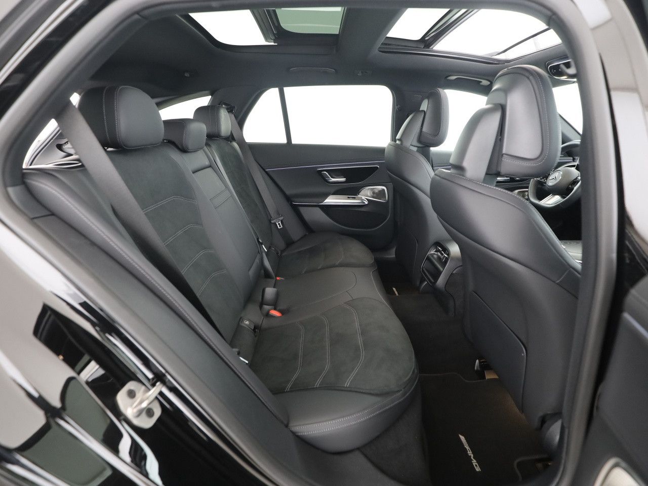 Mercedes-Benz E-Klasse – Bild 14