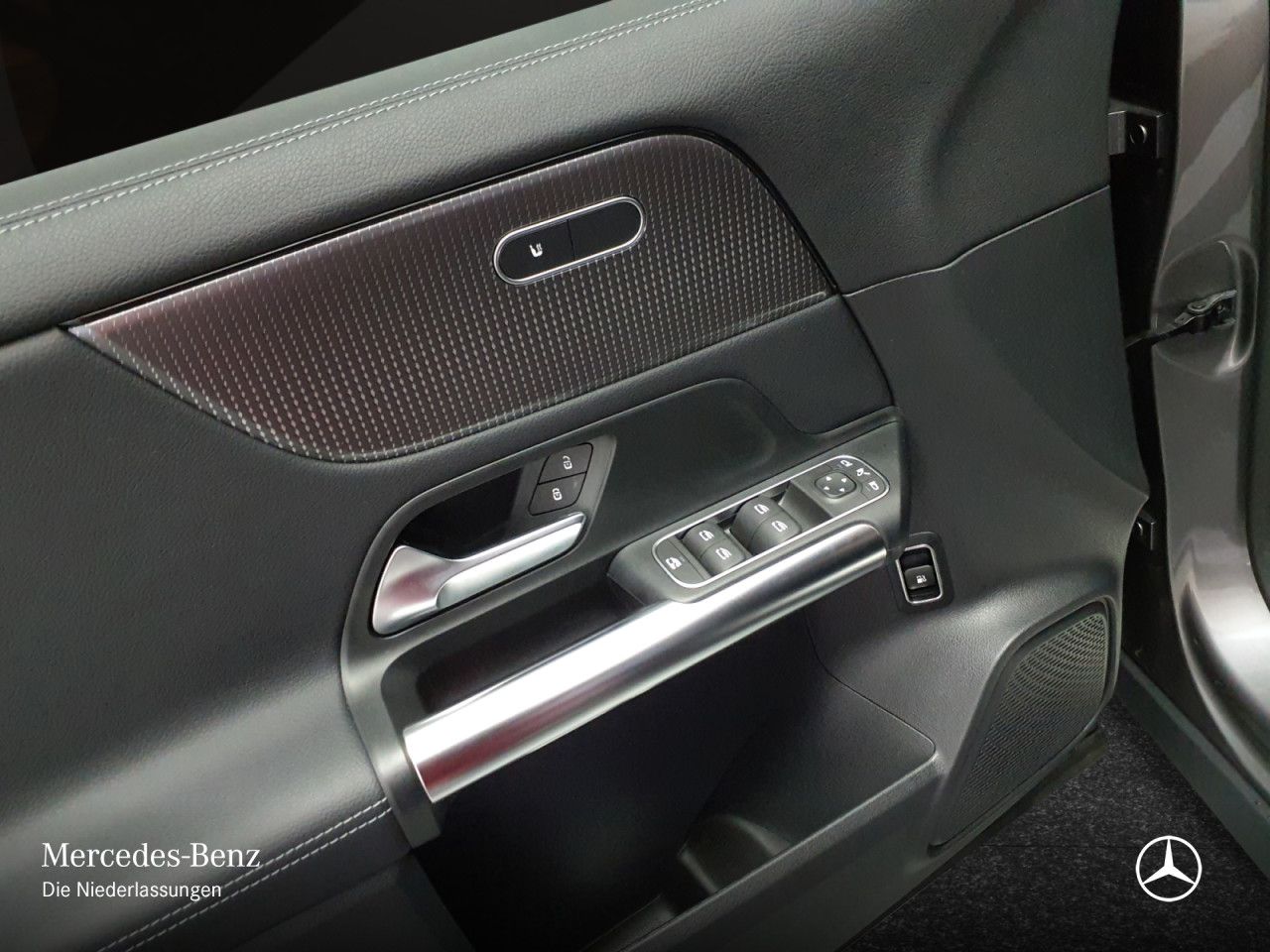 Fahrzeugbild 14 / 15