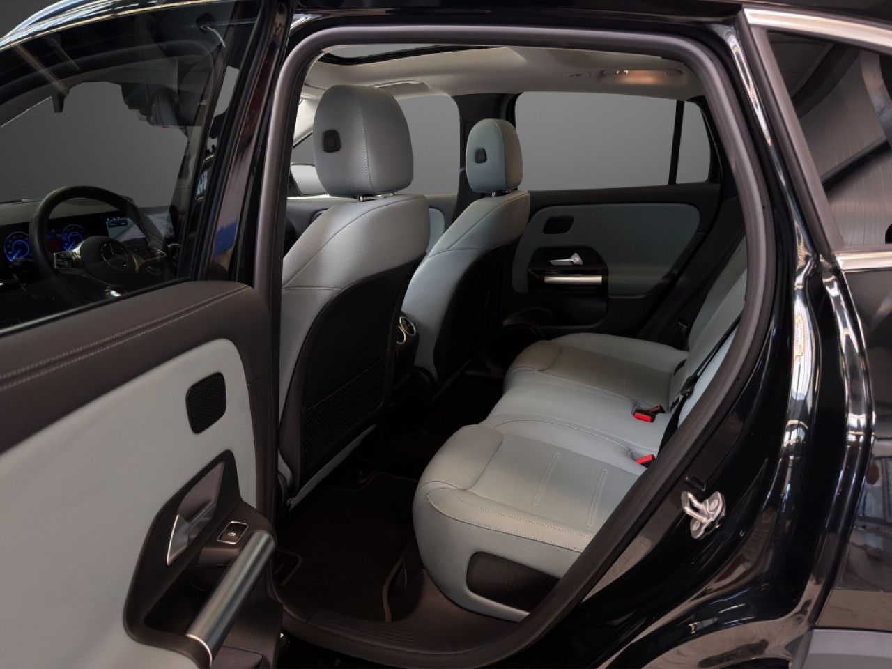 Mercedes-Benz EQA – Bild 8
