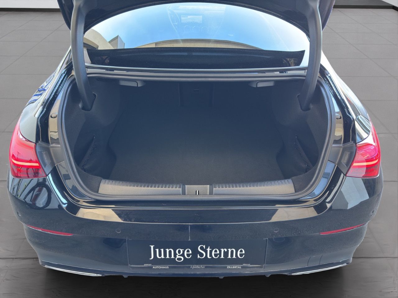 Fahrzeugbild 24 / 28