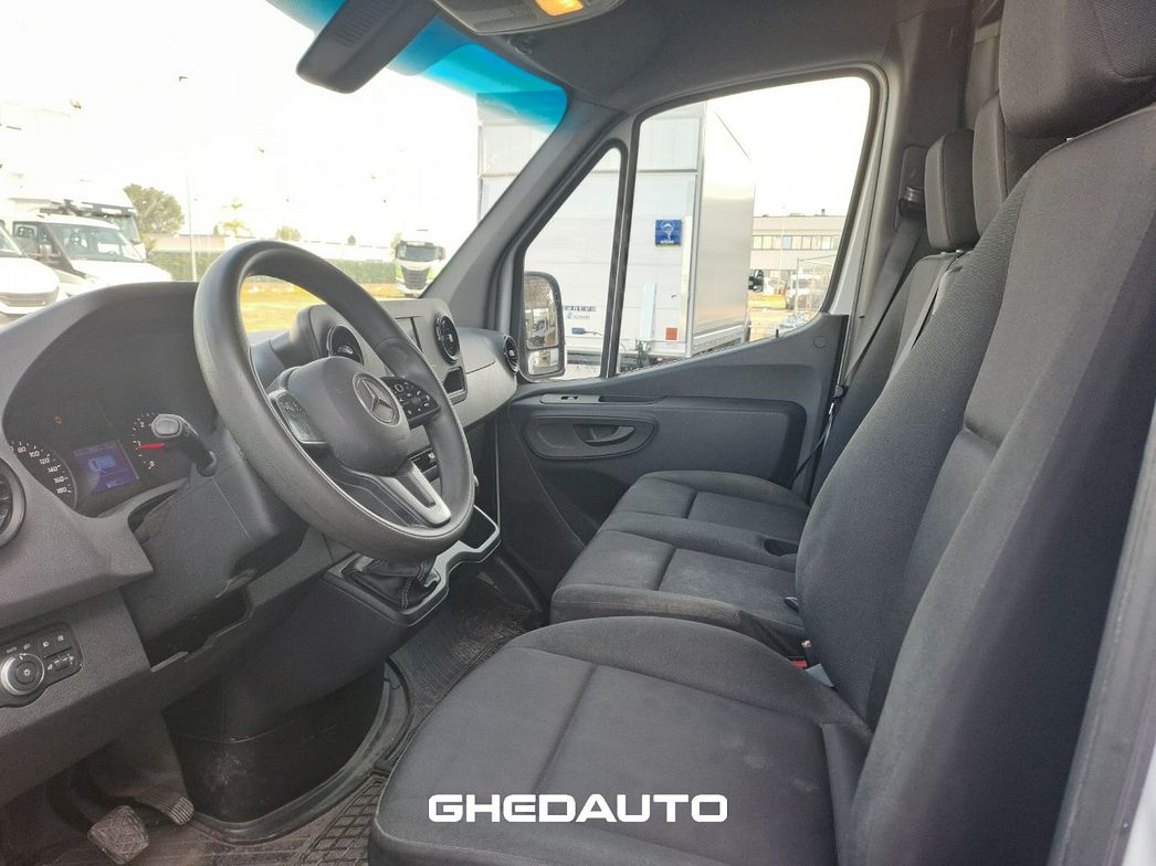Mercedes-Benz | MERCEDES -BENZ SPRINTER