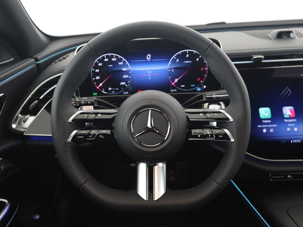 Mercedes-Benz E-Klasse – Bild 11
