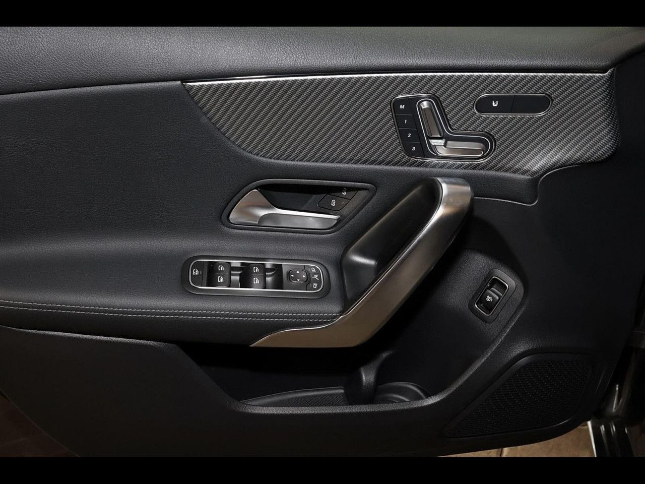 Mercedes-Benz A-Klasse – Bild 12