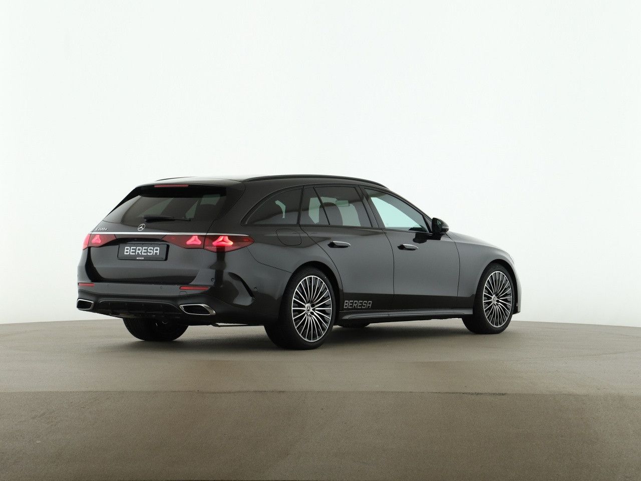 Mercedes-Benz E-Klasse – Bild 6