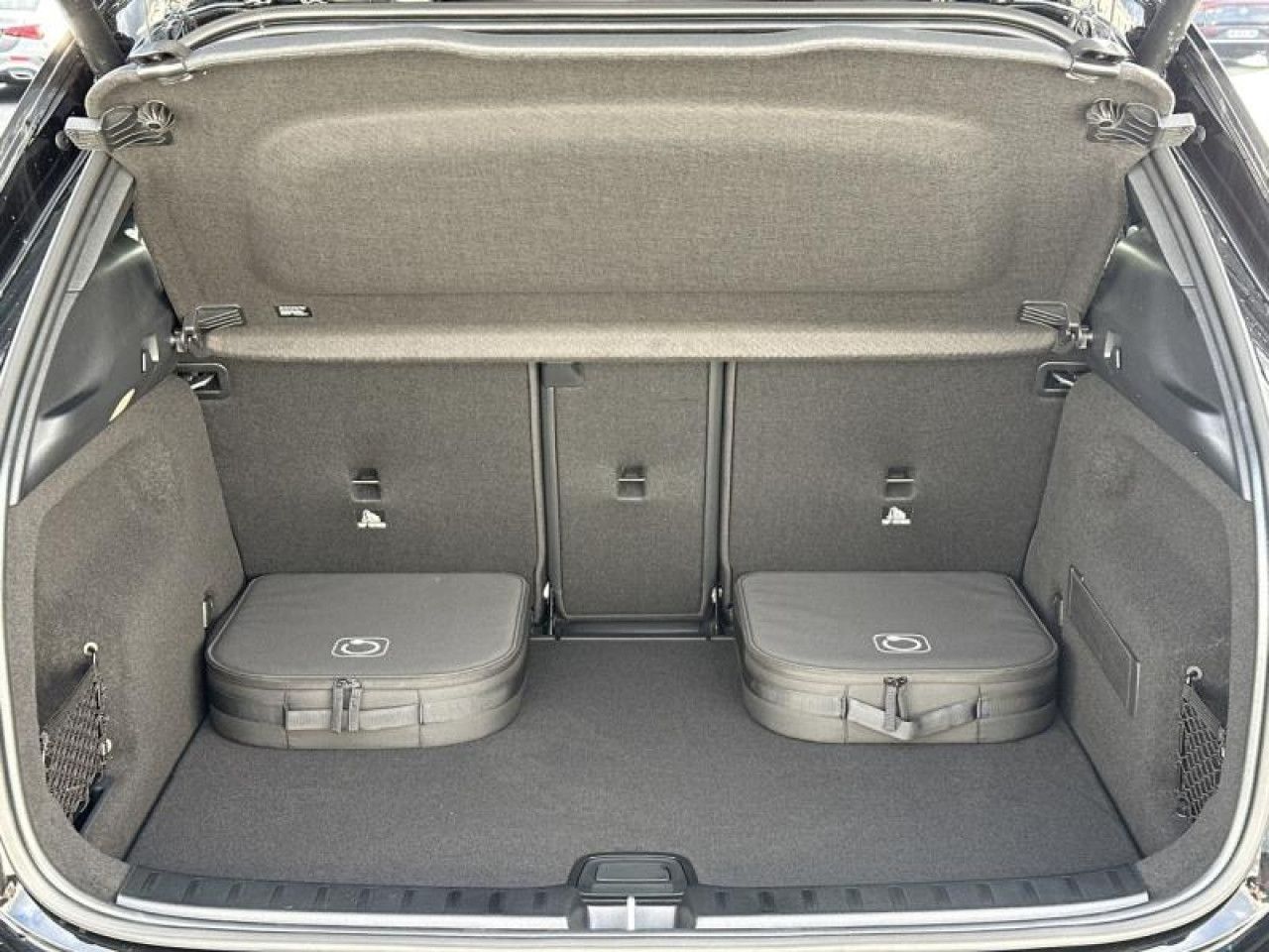 Photo du v&eacute;hicule 15 / 18