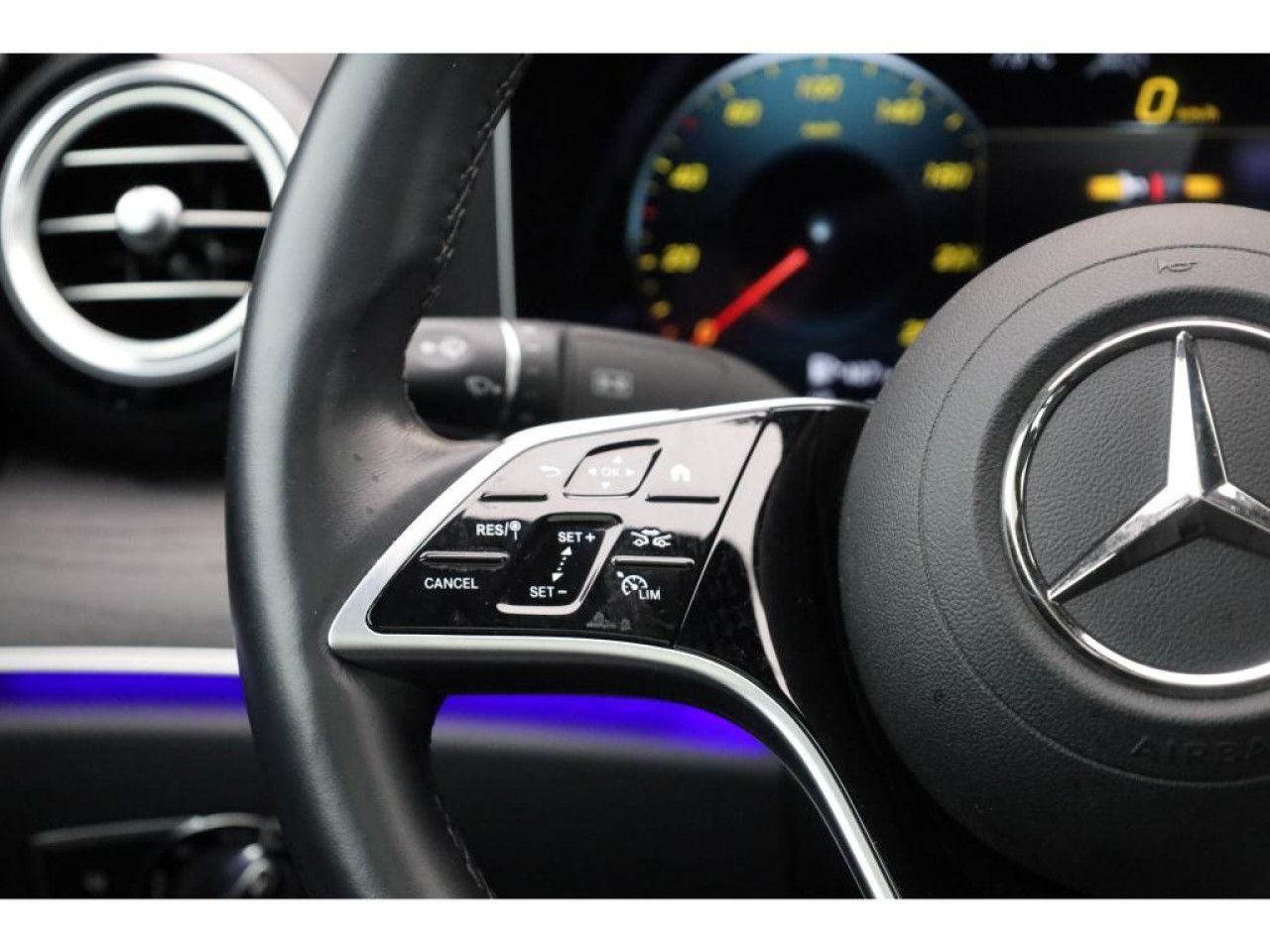 Fahrzeugbild 26 / 29